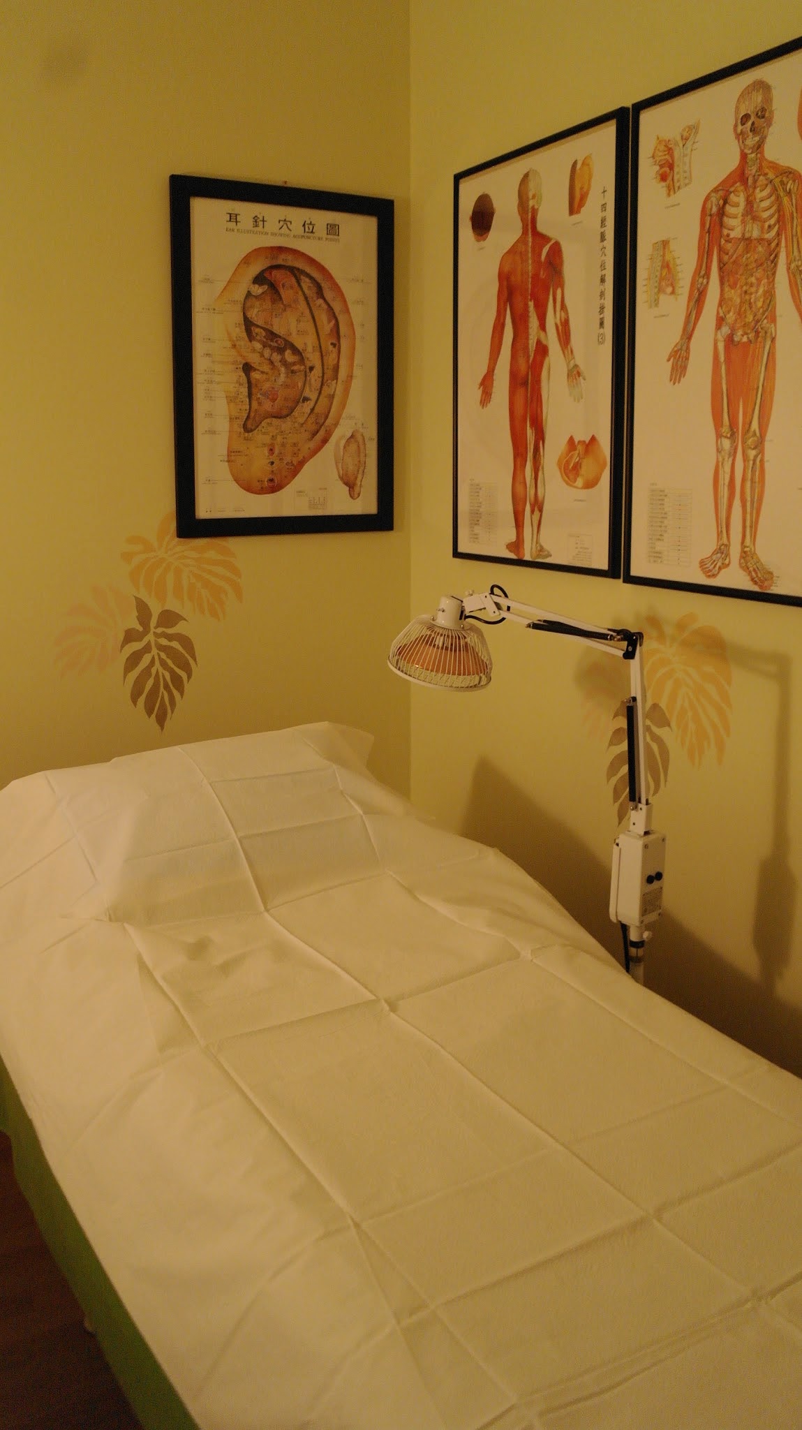 Acupuncture treatment room at Holy Family Acupuncture in North Vancouver